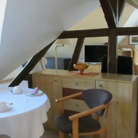 Gastezimmer Koch * Vollradisroda